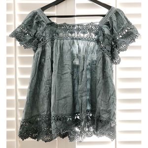 NWOT POL Chambray/Blue Lace Short Sleeve Blouse